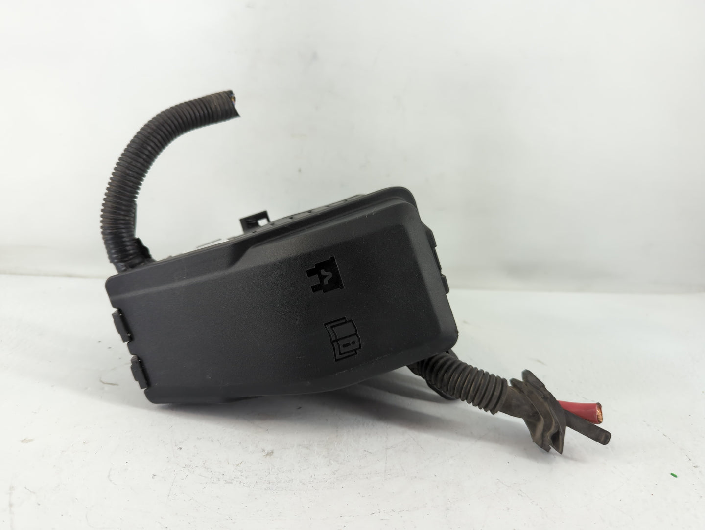 2012-2014 Volvo S60 Fusebox Fuse Box Panel Relay Module P/N:31346538 Fits Fits 2011 2012 2013 2014 OEM Used Auto Parts - Oem
