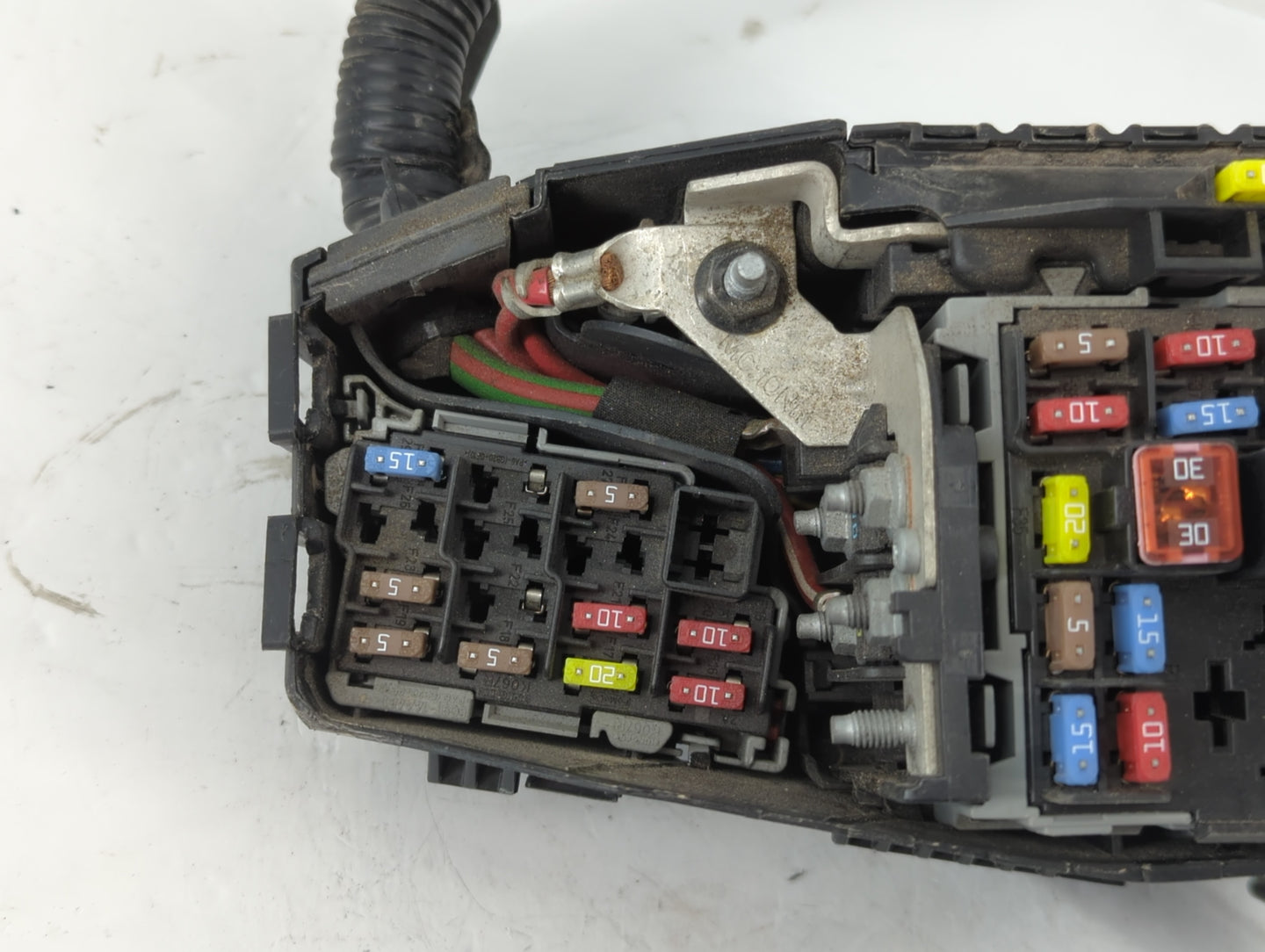 2012-2014 Volvo S60 Fusebox Fuse Box Panel Relay Module P/N:31346538 Fits Fits 2011 2012 2013 2014 OEM Used Auto Parts - Oem
