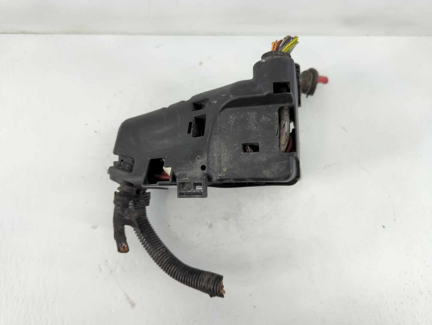 2012-2014 Volvo S60 Fusebox Fuse Box Panel Relay Module P/N:31346538 Fits Fits 2011 2012 2013 2014 OEM Used Auto Parts - Oem