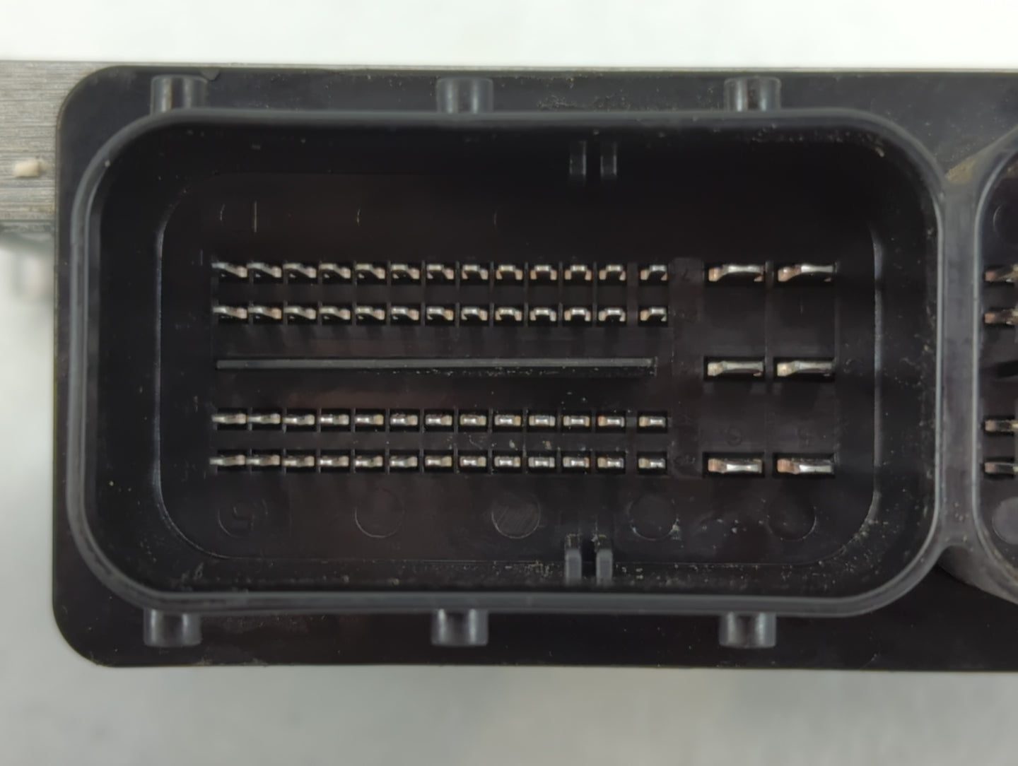 2013-2016 Volvo S60 PCM Engine Control Computer ECU ECM PCU OEM P/N:MB279700-9560 31312651 AB Fits Fits 2013 2014 2015 2016 