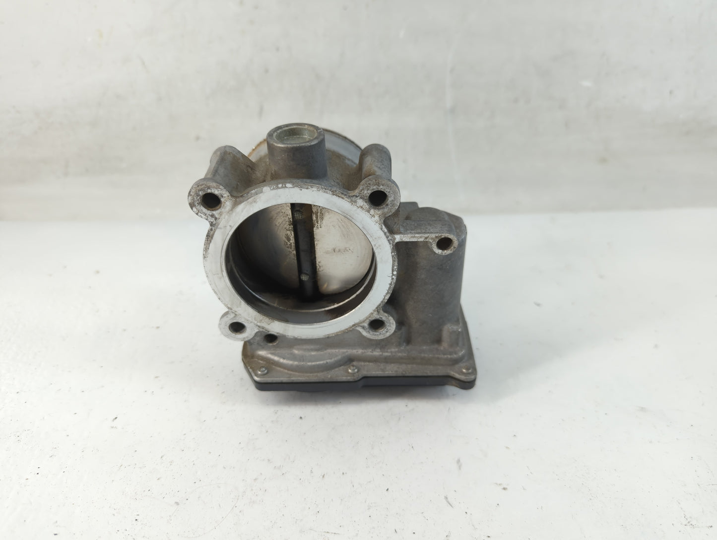 2013-2016 Volvo S60 Throttle Body P/N:142003P22 78HL12-2510030-AAA, 31331277 Fits Fits 2013 2014 2015 2016 OEM Used Auto Par