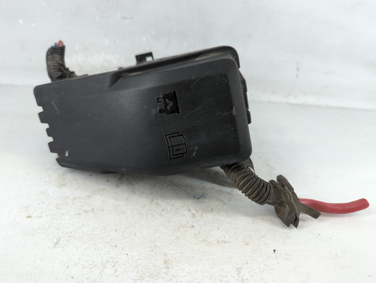 2012-2014 Volvo S60 Fusebox Fuse Box Panel Relay Module P/N:31346538 6G9T-14A079 Fits Fits 2011 2012 2013 2014 OEM Used Auto