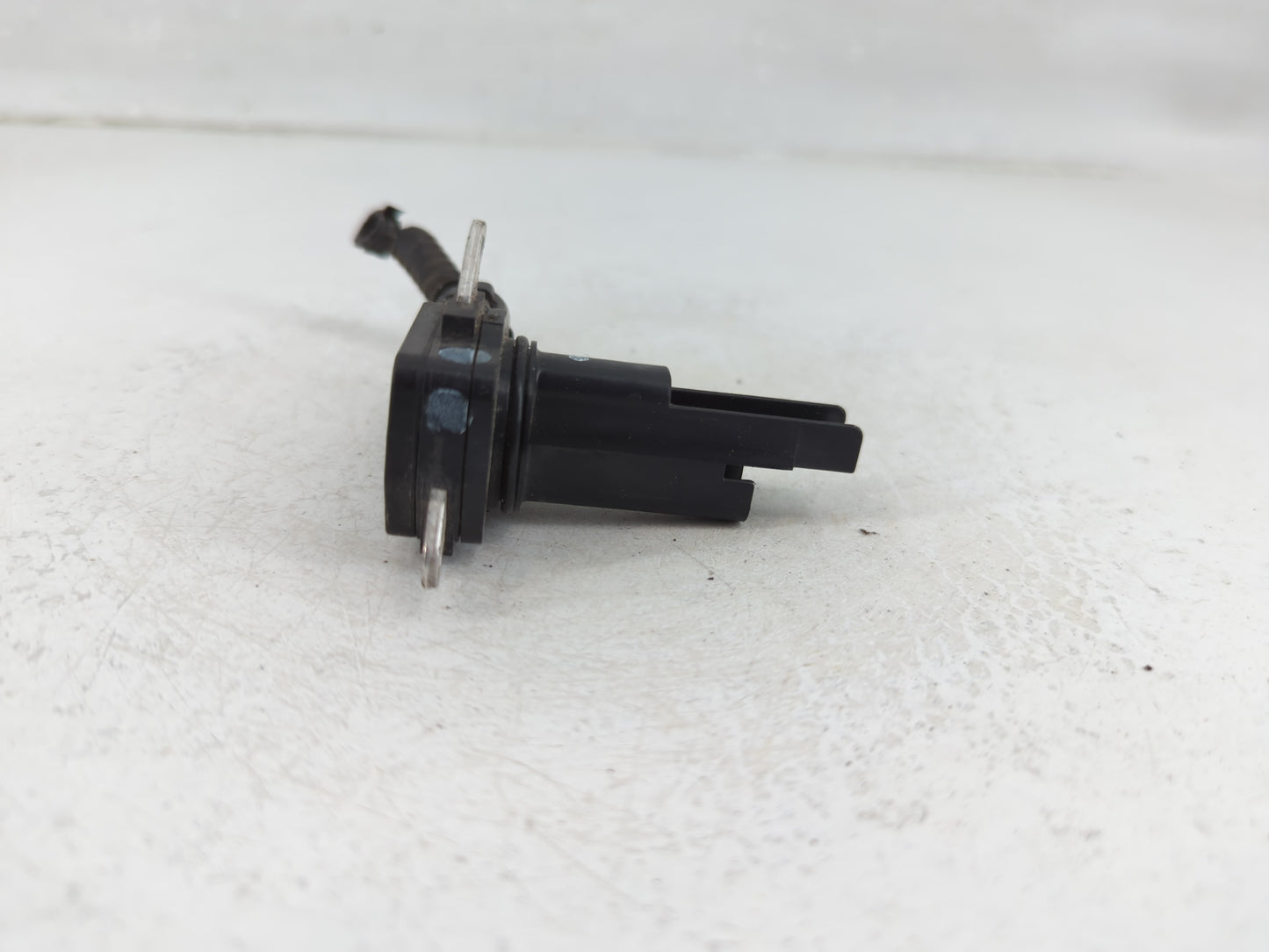 2015-2016 Volvo V60 Mass Air Flow Meter Maf - Oemusedautoparts1.com