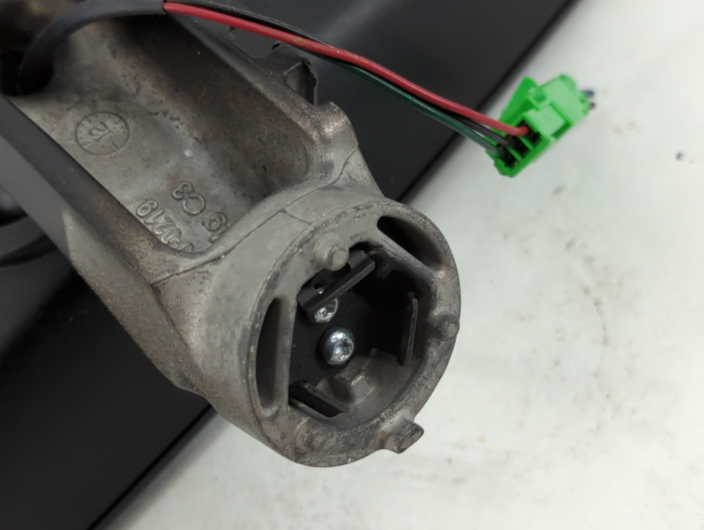 2013 Volvo V60 Interior Rear View Mirror Replacement OEM P/N:30799044 Fits Fits 2011 2012 OEM Used Auto Parts - Oemusedautop