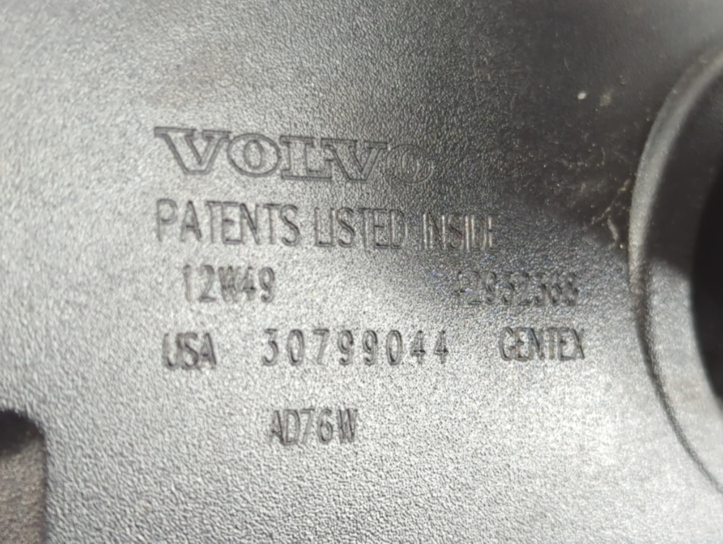 2013 Volvo V60 Interior Rear View Mirror Replacement OEM P/N:30799044 Fits Fits 2011 2012 OEM Used Auto Parts - Oemusedautop