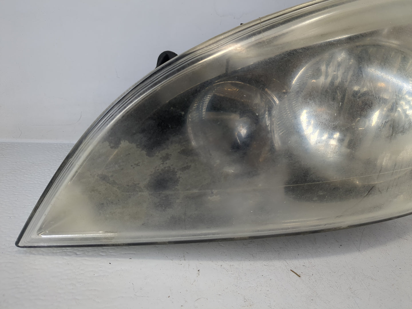 2013-2013 Volvo V60 Driver Left Oem Head Light Headlight Lamp - Oemusedautoparts1.com