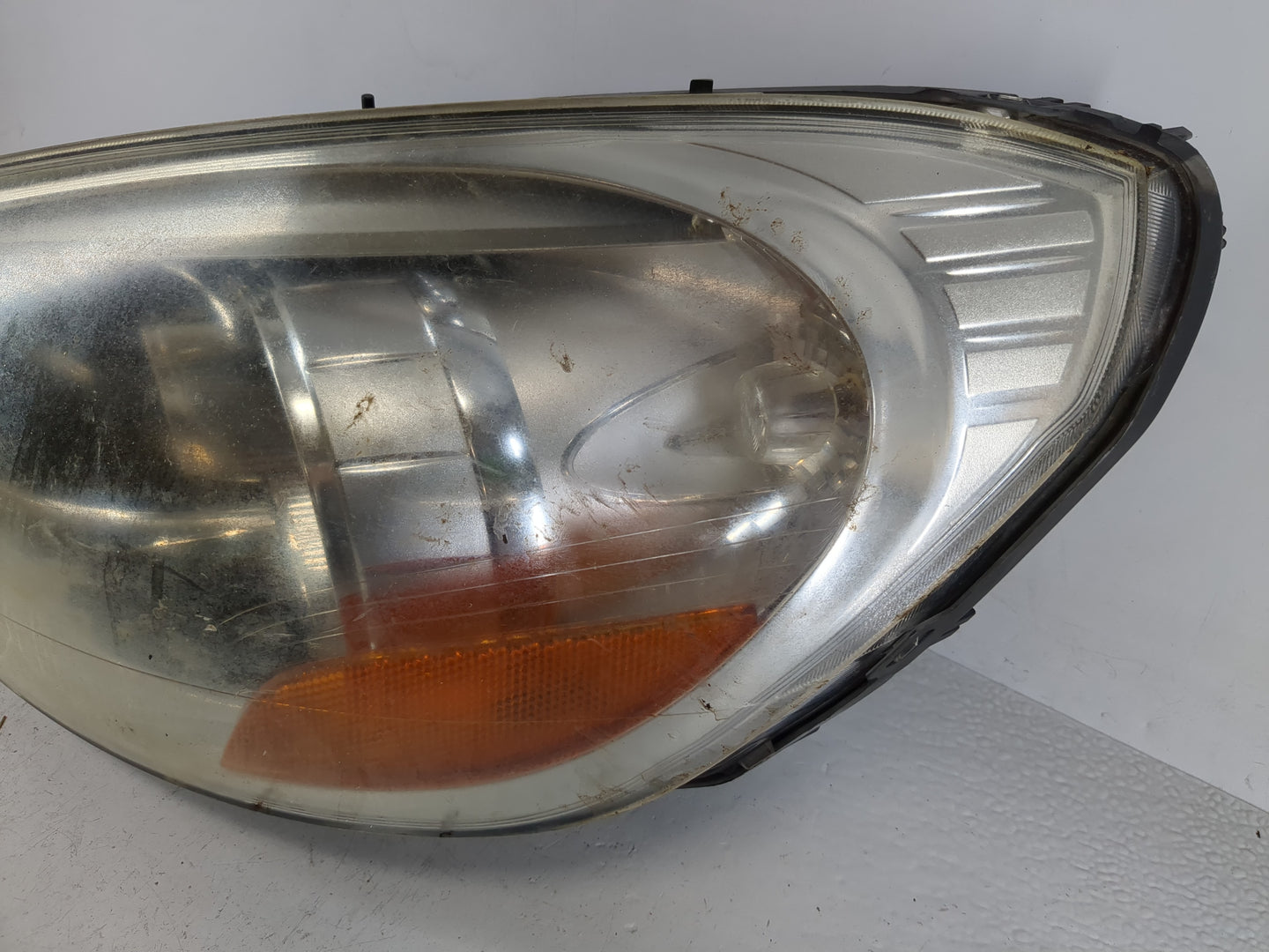 2013-2013 Volvo V60 Driver Left Oem Head Light Headlight Lamp - Oemusedautoparts1.com
