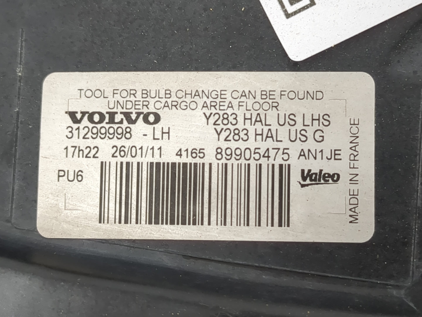 2013-2013 Volvo V60 Driver Left Oem Head Light Headlight Lamp - Oemusedautoparts1.com
