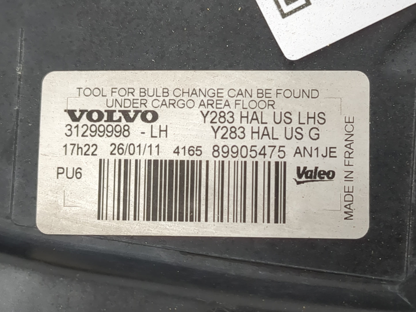 2013-2013 Volvo V60 Driver Left Oem Head Light Headlight Lamp - Oemusedautoparts1.com