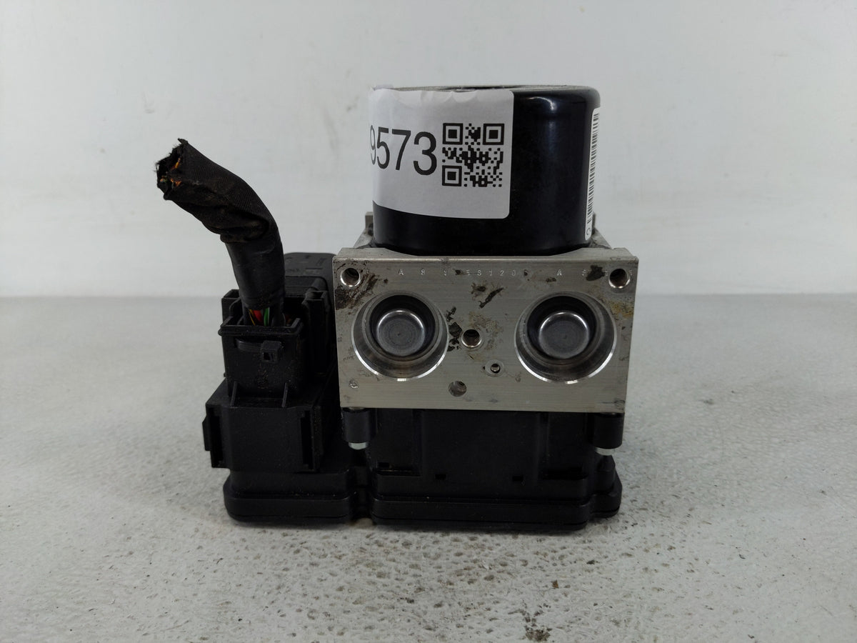 2013 Volvo V60 Anti-Lock Brake ABS Pump Module Actuator OEM P/N:P31329137 Fits OEM Used Auto Parts - Oemusedautoparts1.com