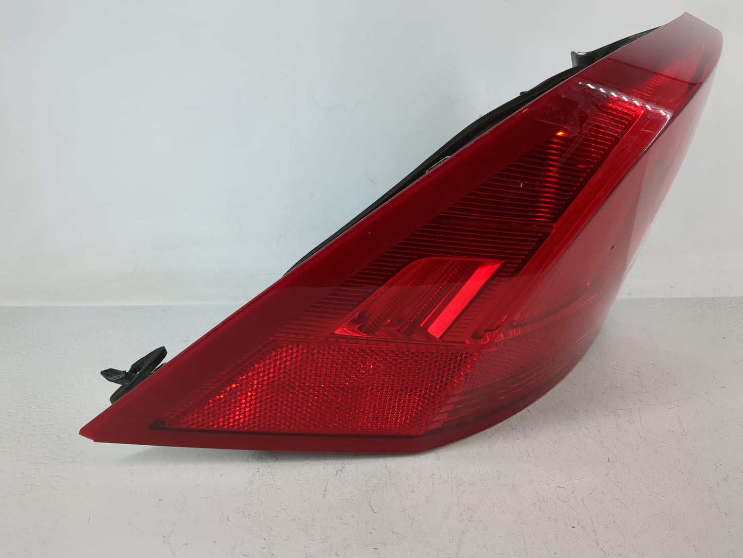 2013 Volvo V60 Tail Light Assembly Driver Left OEM P/N:30796267 Fits Fits 2012 2014 2015 2016 2017 OEM Used Auto Parts - Oem