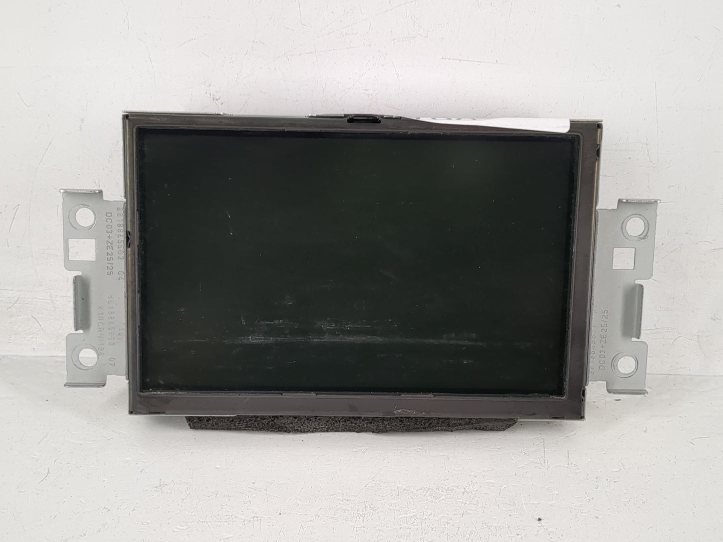 2013-2013 Volvo V60 Information Display Screen - Oemusedautoparts1.com