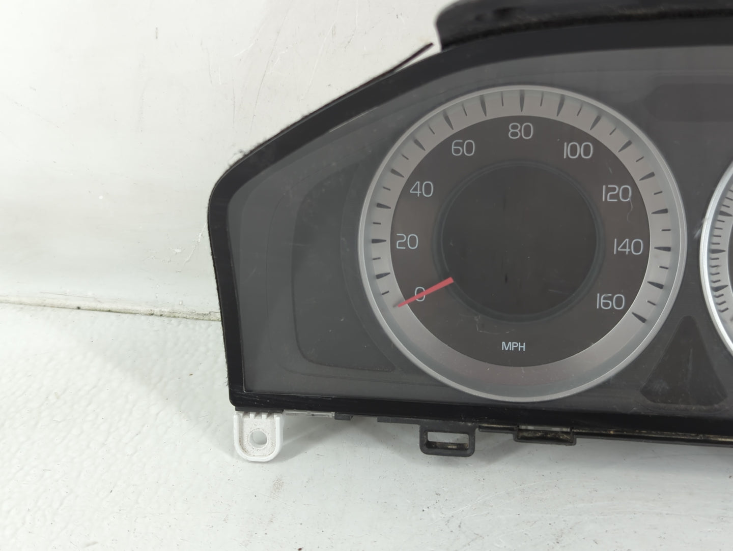 2013 Volvo V60 Instrument Cluster Speedometer Gauges P/N:31343326AA Fits Fits 2011 2012 2014 OEM Used Auto Parts - Oemusedau