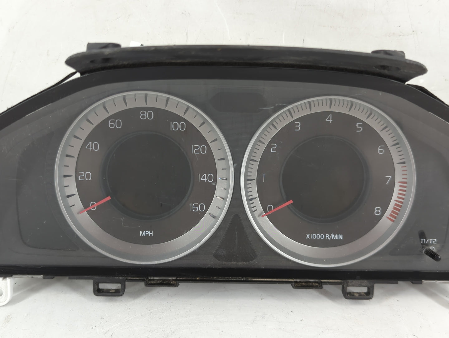2013 Volvo V60 Instrument Cluster Speedometer Gauges P/N:31343326AA Fits Fits 2011 2012 2014 OEM Used Auto Parts - Oemusedau