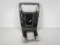 2013 Volvo V60 Radio AM FM Cd Player Receiver Replacement P/N:8632427 Fits Fits 2011 2012 OEM Used Auto Parts - Oemusedautop