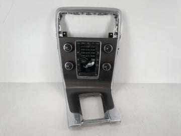 2013 Volvo V60 Radio AM FM Cd Player Receiver Replacement P/N:8632427 Fits Fits 2011 2012 OEM Used Auto Parts - Oemusedautop