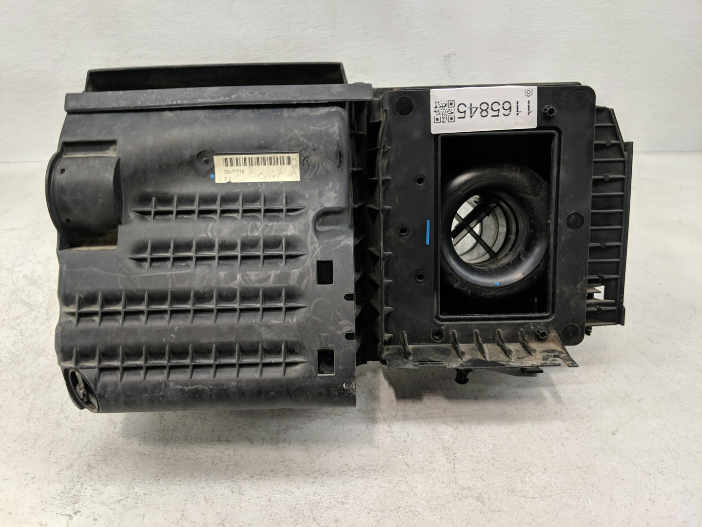 Volvo V60 Air Cleaner Intake-duct Hose Tube - Oemusedautoparts1.com