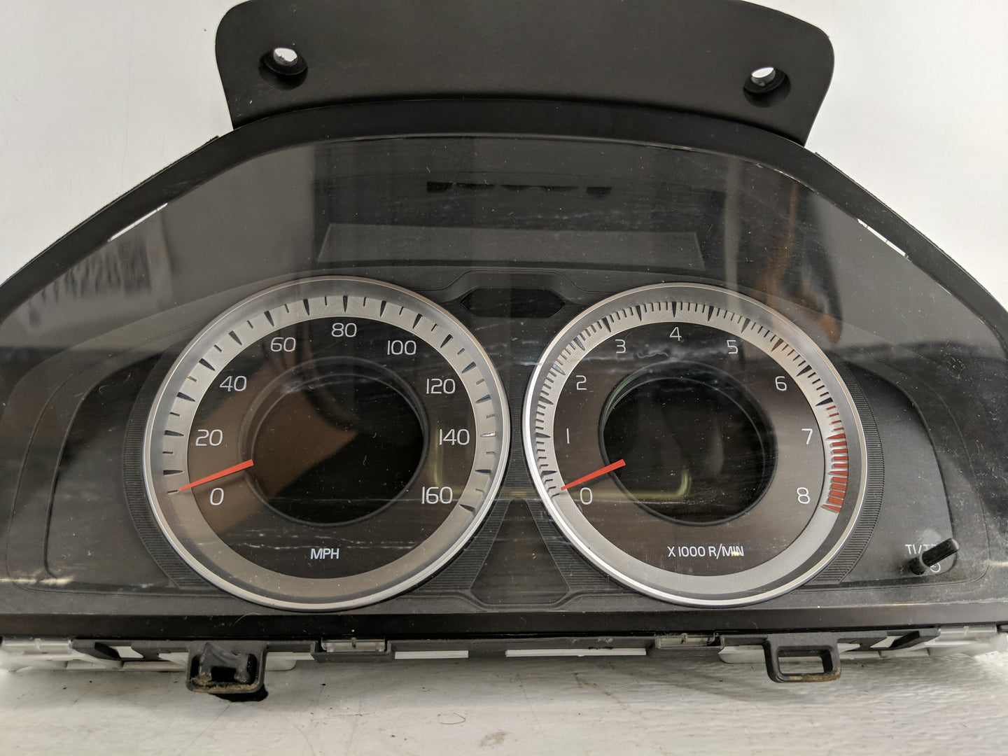 2013 Volvo V60 Instrument Cluster Speedometer Gauges P/N:31343326AA Fits Fits 2011 2012 2014 OEM Used Auto Parts - Oemusedau