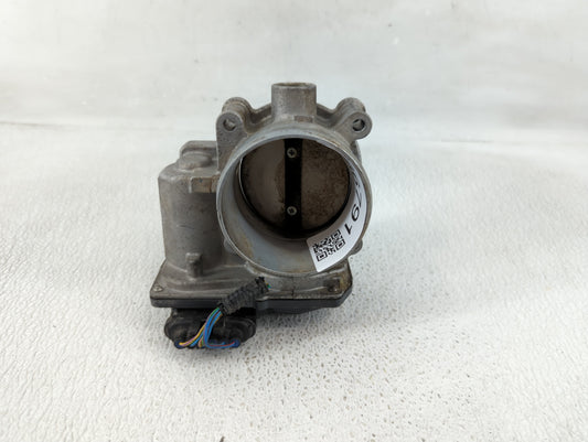 2015-2016 Volvo V60 Throttle Body P/N:31331277 Fits Fits 2013 2014 2015 2016 OEM Used Auto Parts - Oemusedautoparts1.com