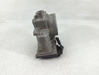 2015-2016 Volvo V60 Throttle Body P/N:31331277 Fits Fits 2013 2014 2015 2016 OEM Used Auto Parts - Oemusedautoparts1.com