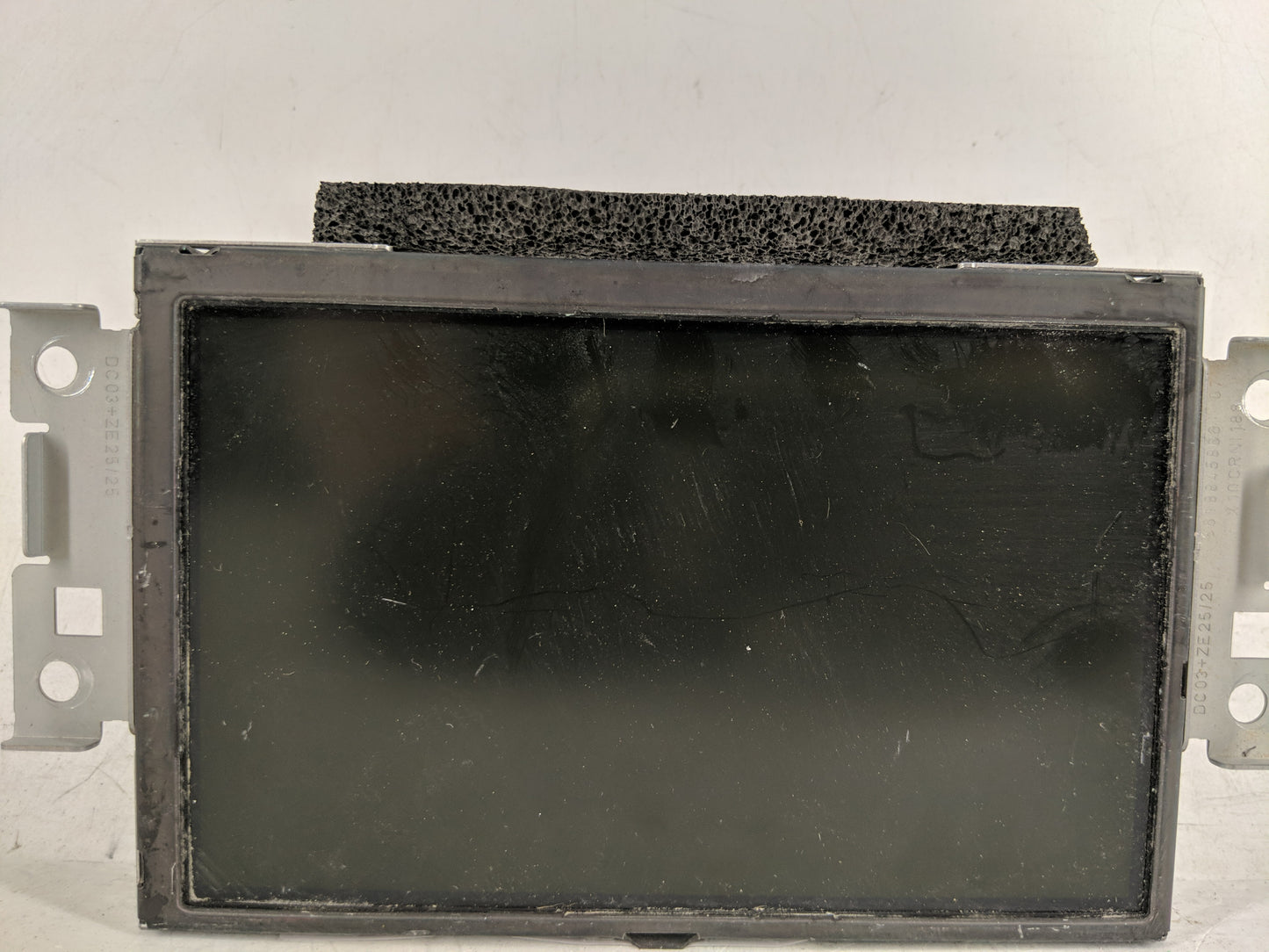 2013-2013 Volvo V60 Information Display Screen - Oemusedautoparts1.com