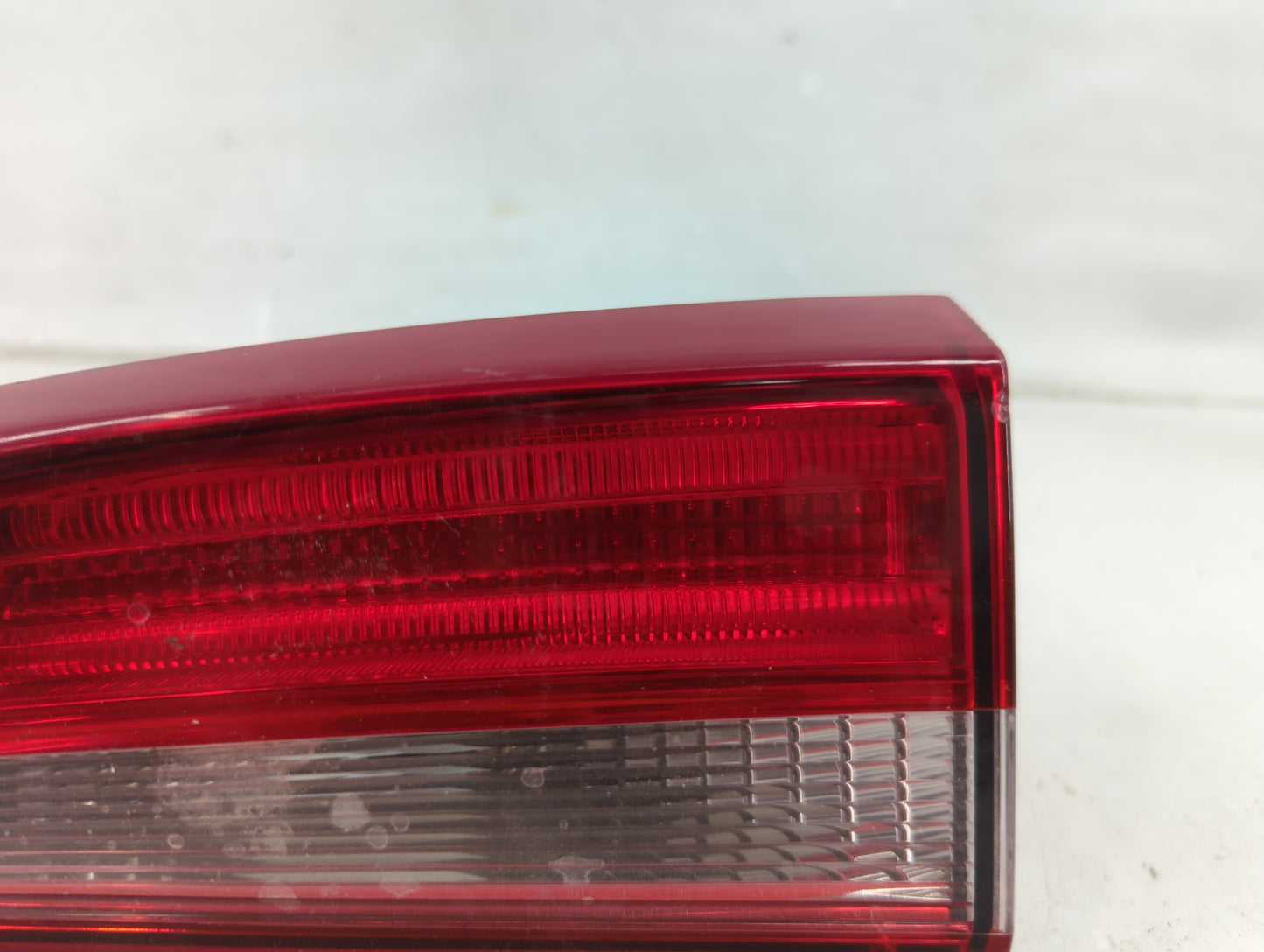 2013 Volvo V60 Tail Light Assembly Passenger Right OEM P/N:30796272 Fits OEM Used Auto Parts - Oemusedautoparts1.com