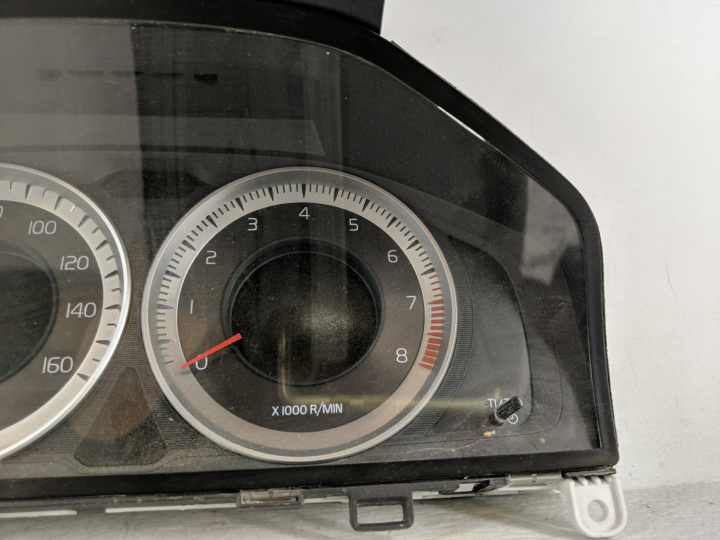 2013 Volvo V60 Instrument Cluster Speedometer Gauges P/N:31343326AA Fits Fits 2011 2012 2014 OEM Used Auto Parts - Oemusedau