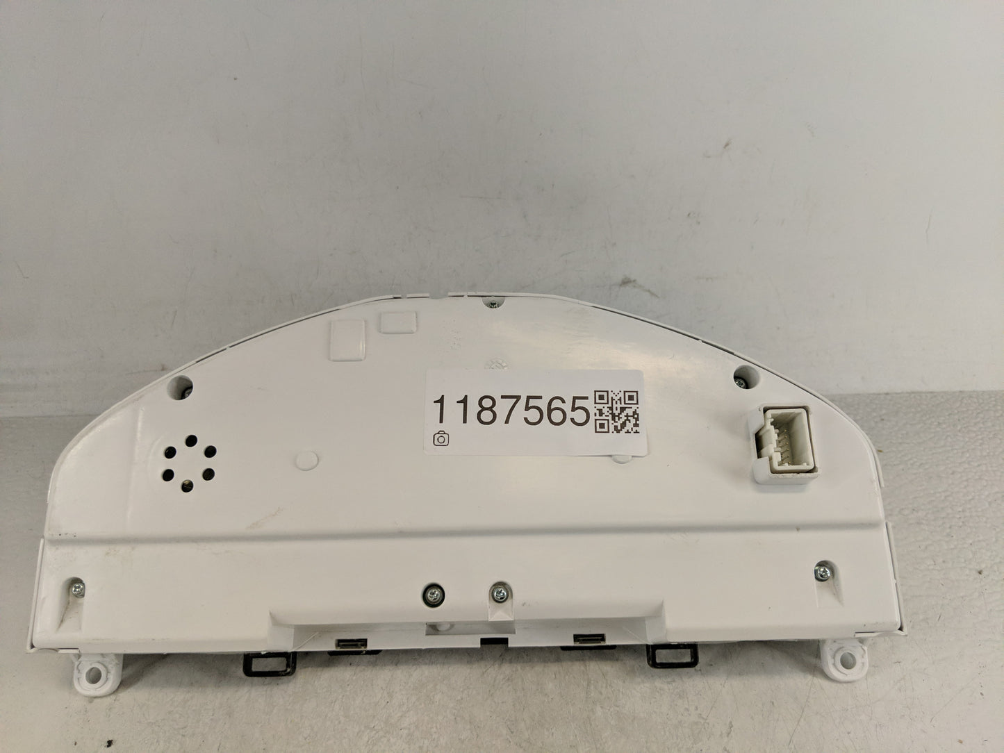 2013 Volvo V60 Instrument Cluster Speedometer Gauges P/N:31343326AA Fits Fits 2011 2012 2014 OEM Used Auto Parts - Oemusedau