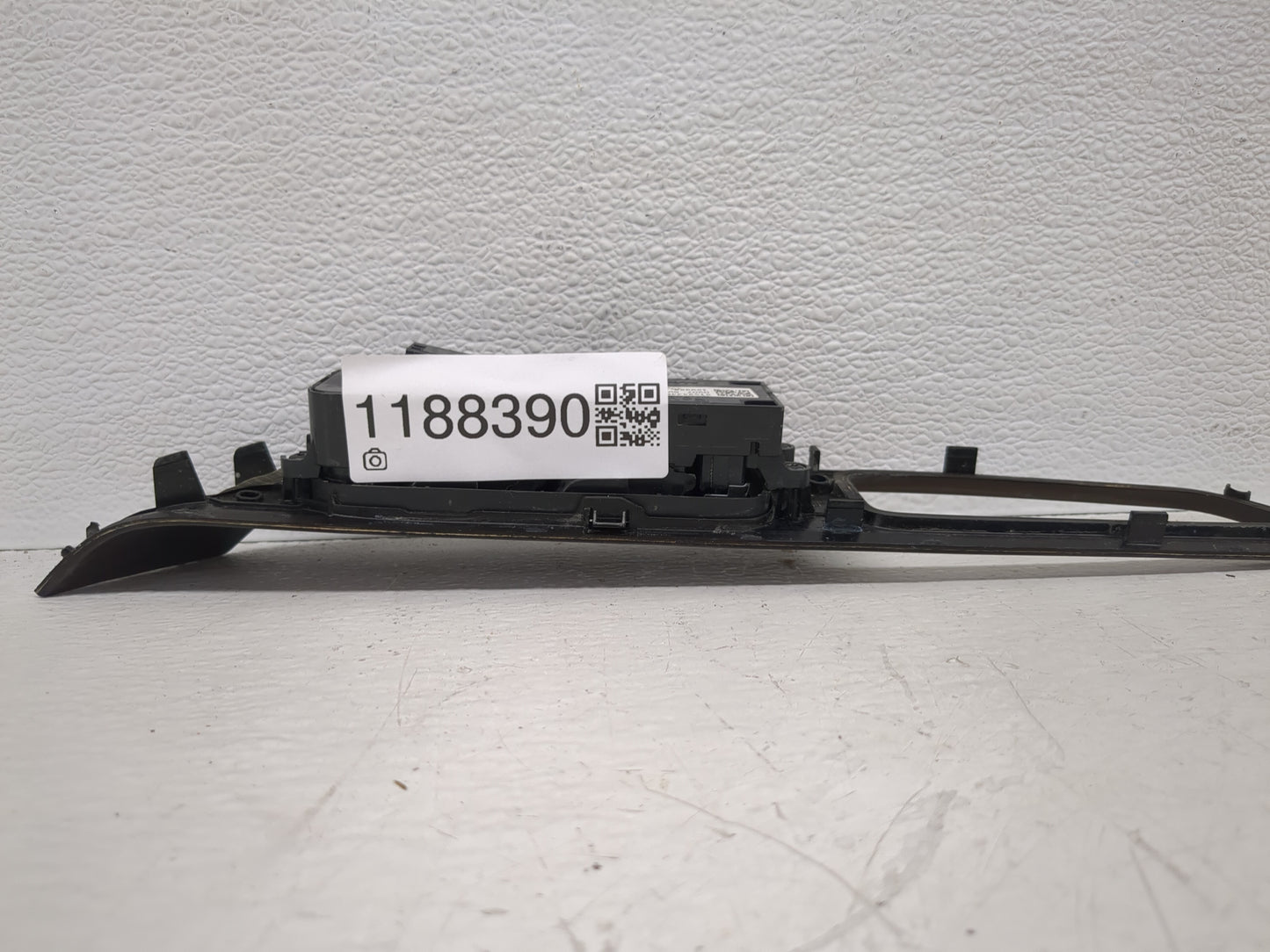 2013 Volvo V60 Master Power Window Switch Replacement Driver Side Left Fits Fits 2010 2011 2012 OEM Used Auto Parts - Oemuse