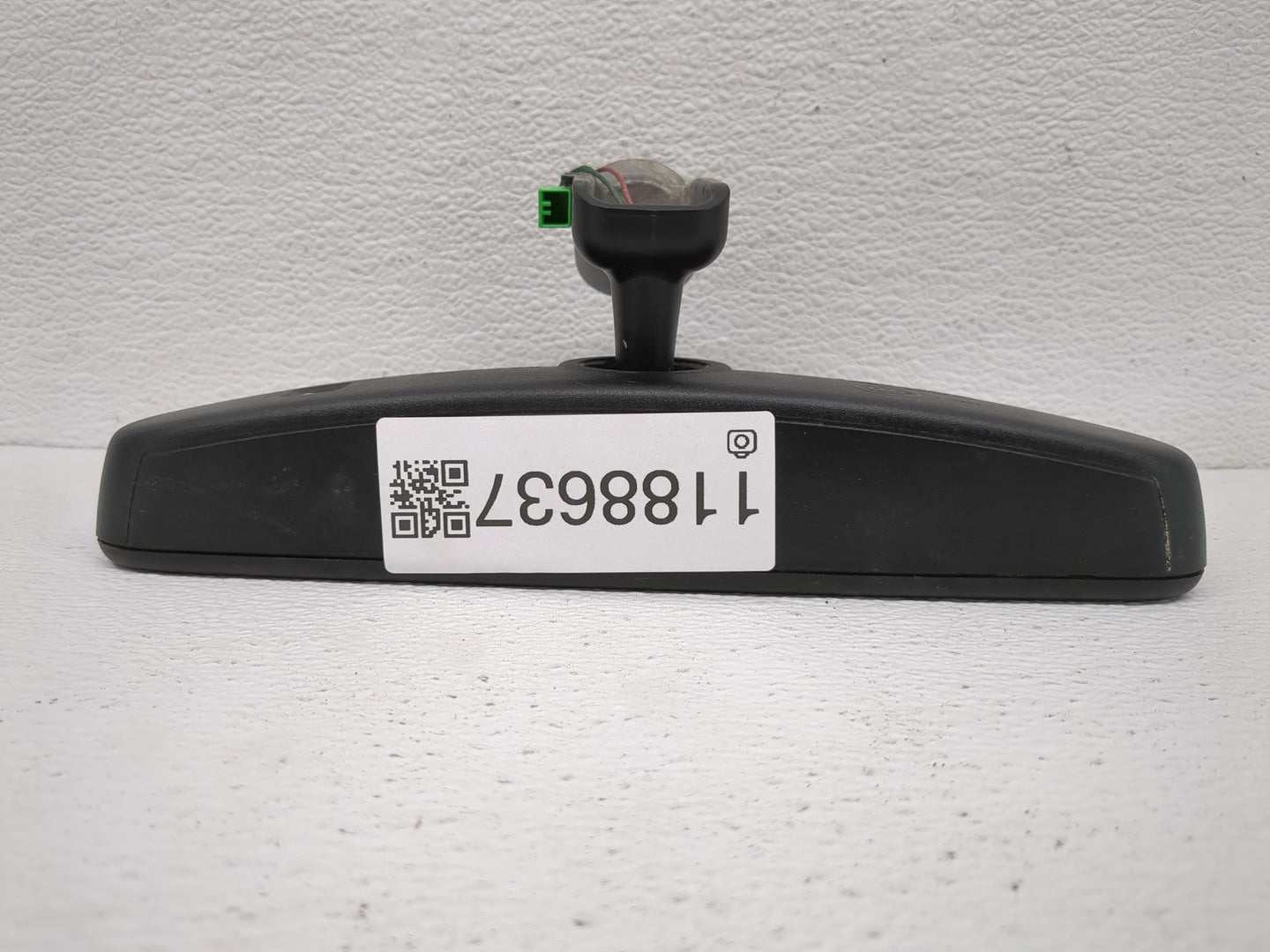 2013-2018 Volvo V60 Interior Rear View Mirror Replacement OEM P/N:E11025891 E11015891 Fits OEM Used Auto Parts - Oemusedauto