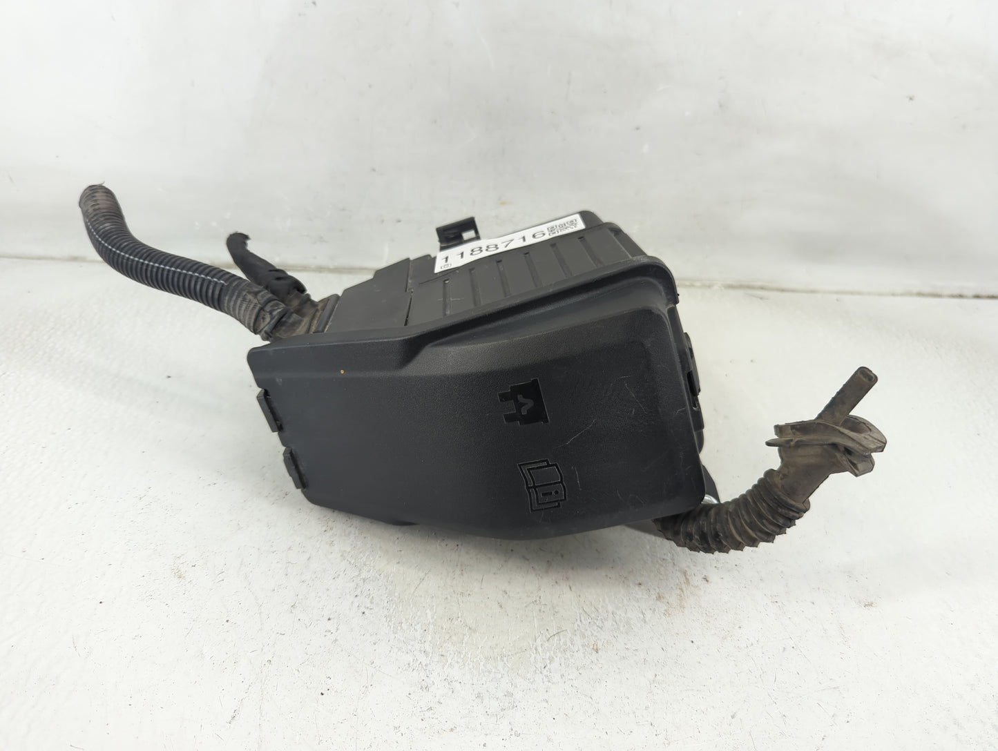 2013 Volvo V60 Fusebox Fuse Box Panel Relay Module P/N:31346538 Fits Fits 2011 2012 2014 OEM Used Auto Parts - Oemusedautopa
