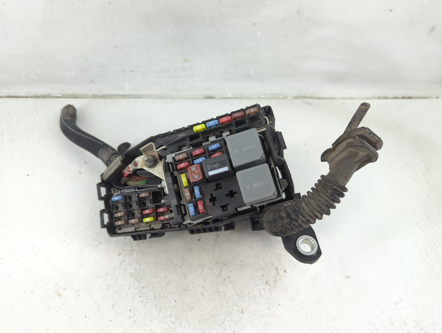 2013 Volvo V60 Fusebox Fuse Box Panel Relay Module P/N:31346538 Fits Fits 2011 2012 2014 OEM Used Auto Parts - Oemusedautopa