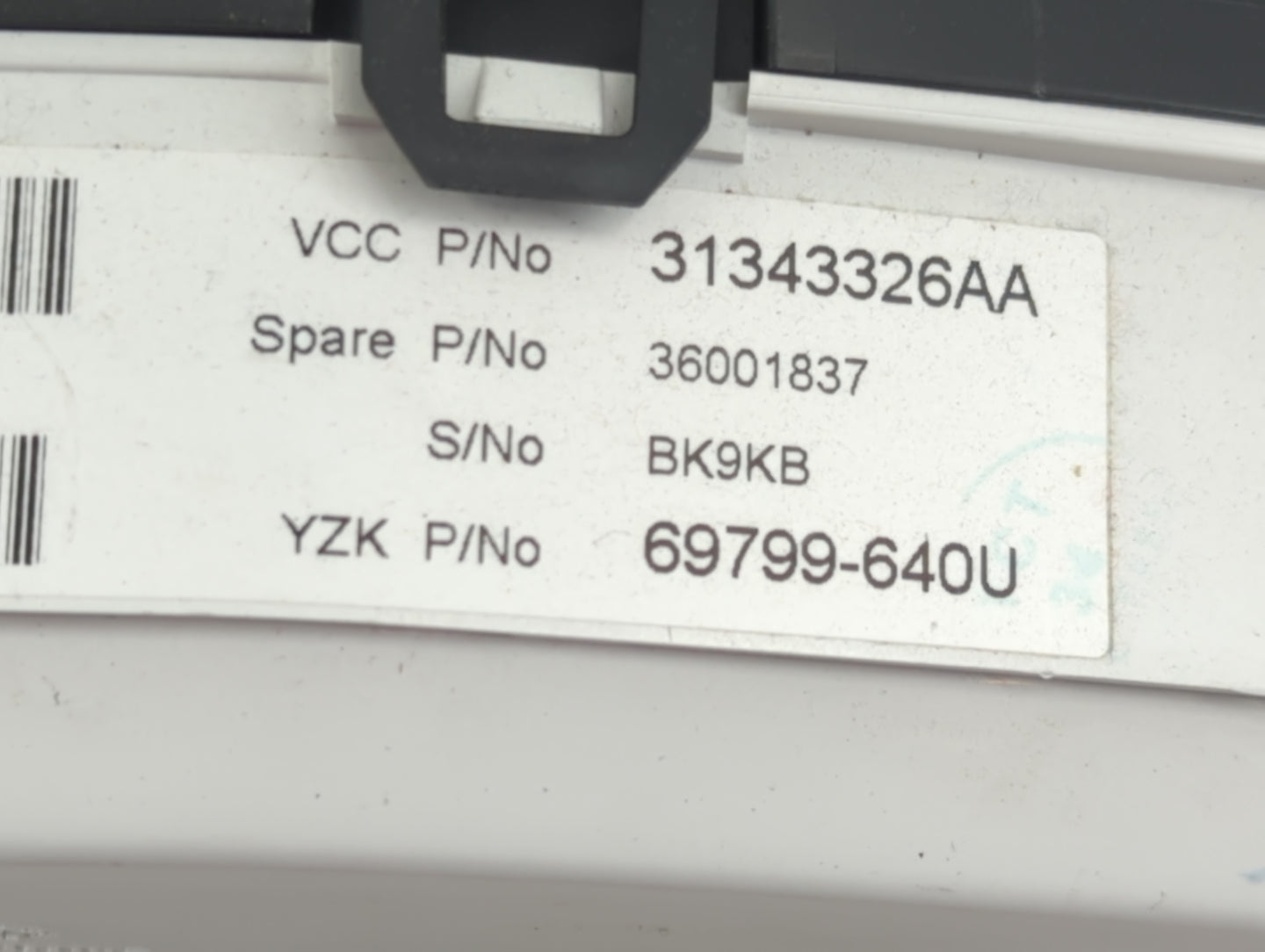 2013 Volvo V60 Instrument Cluster Speedometer Gauges P/N:31343326AA Fits Fits 2011 2012 2014 OEM Used Auto Parts - Oemusedau