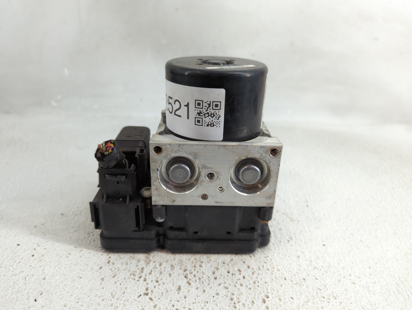 2013-2015 Volvo V60 ABS Pump Control Module Replacement P/N:31329137 Fits Fits 2011 2012 2013 2014 2015 2016 OEM Used Auto P