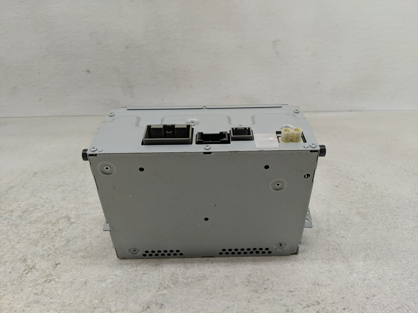 2013 Volvo V60 Radio AM FM Cd Player Receiver Replacement P/N:31358283 AA Fits Fits 2011 2012 2014 2015 OEM Used Auto Parts 