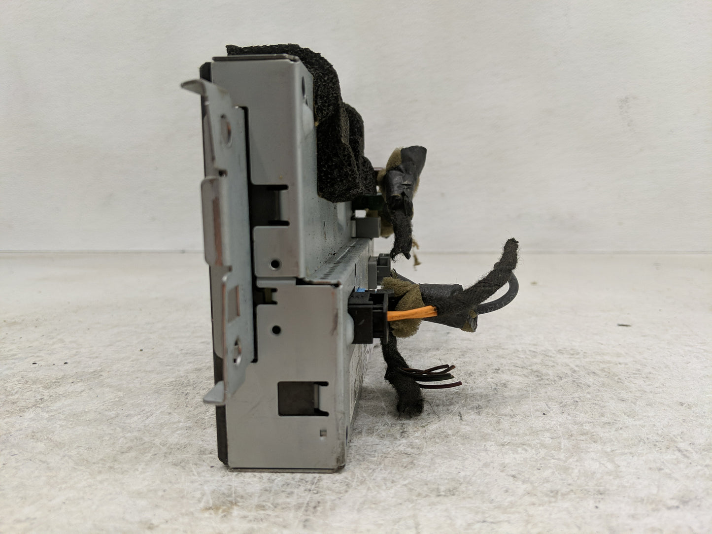 2013-2013 Volvo V60 Information Display Screen - Oemusedautoparts1.com