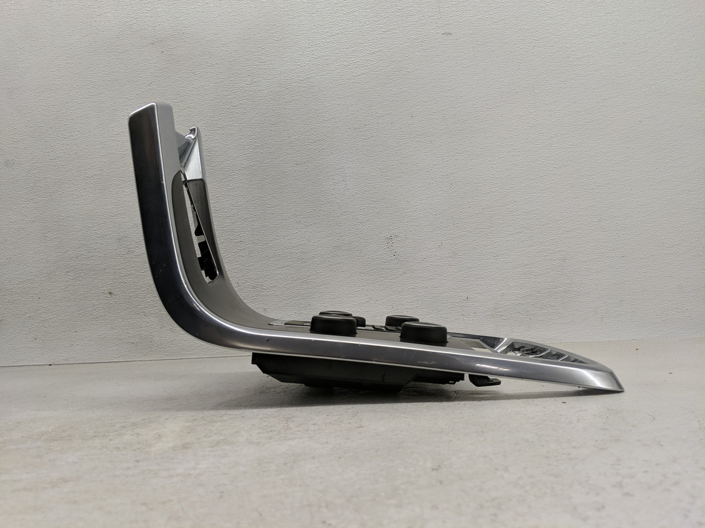 2013-2013 Volvo V60 Radio Control Panel - Oemusedautoparts1.com