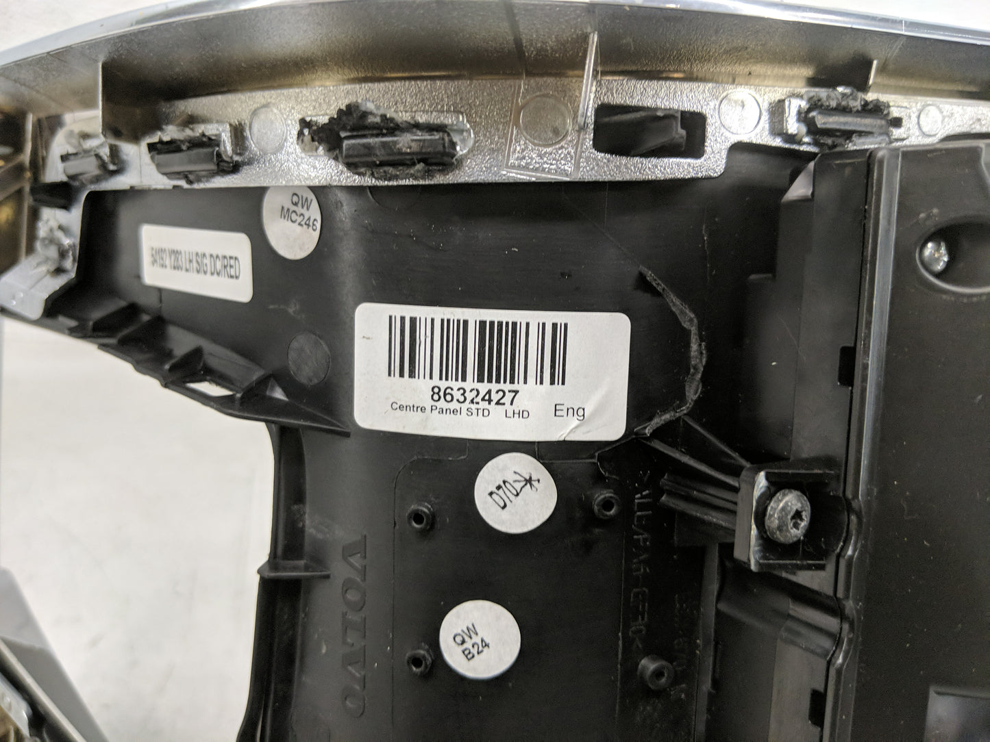 2013-2013 Volvo V60 Radio Control Panel - Oemusedautoparts1.com