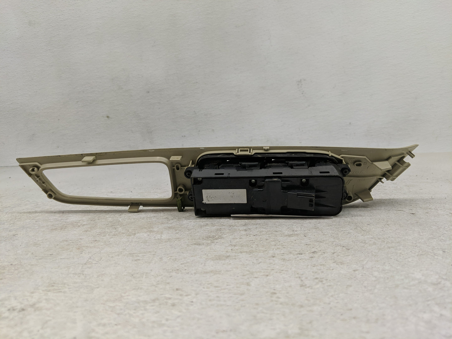 2013 Volvo V60 Master Power Window Switch Replacement Driver Side Left Fits Fits 2010 2011 2012 OEM Used Auto Parts - Oemuse