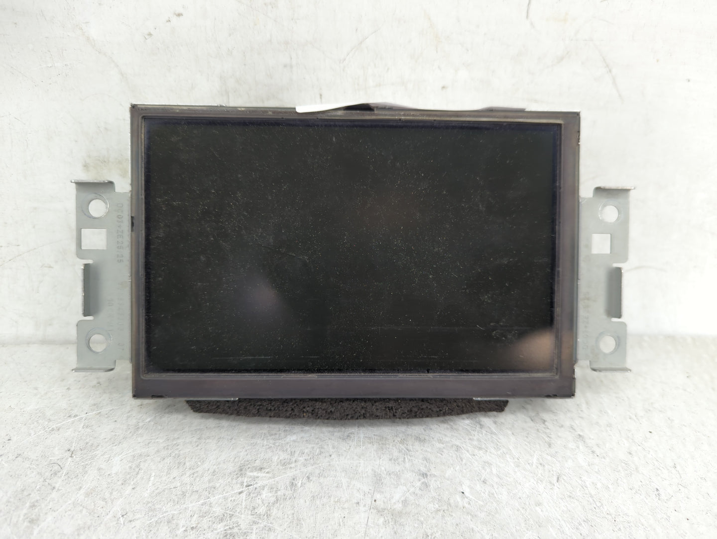 2013-2013 Volvo V60 Information Display Screen - Oemusedautoparts1.com