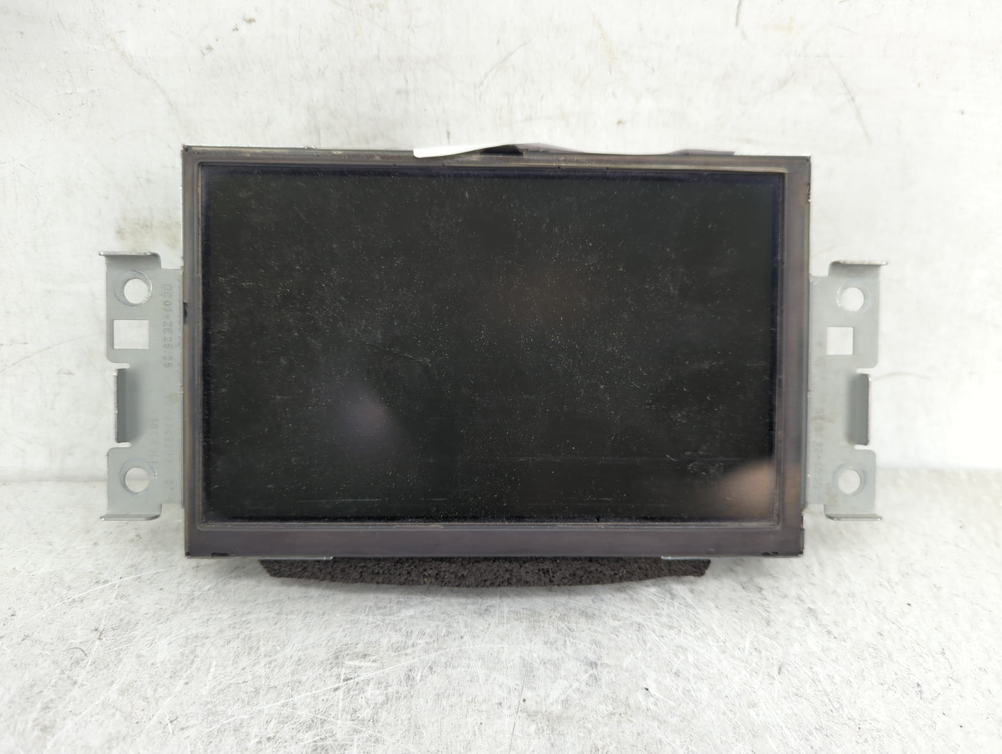 2013-2013 Volvo V60 Information Display Screen - Oemusedautoparts1.com