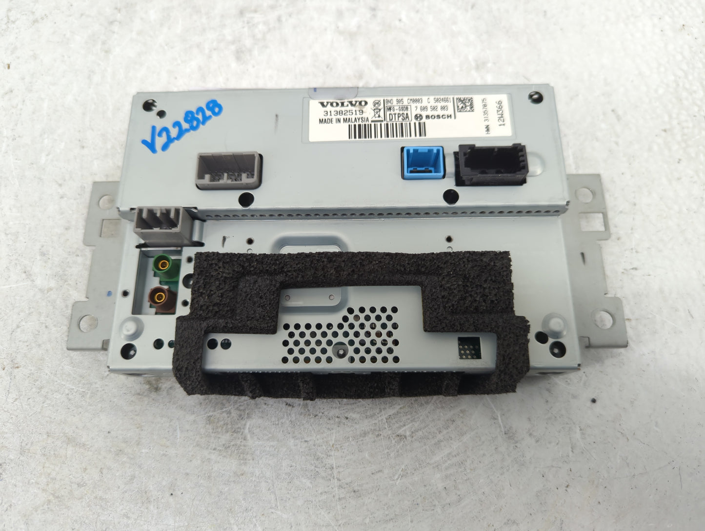 2013-2013 Volvo V60 Information Display Screen - Oemusedautoparts1.com