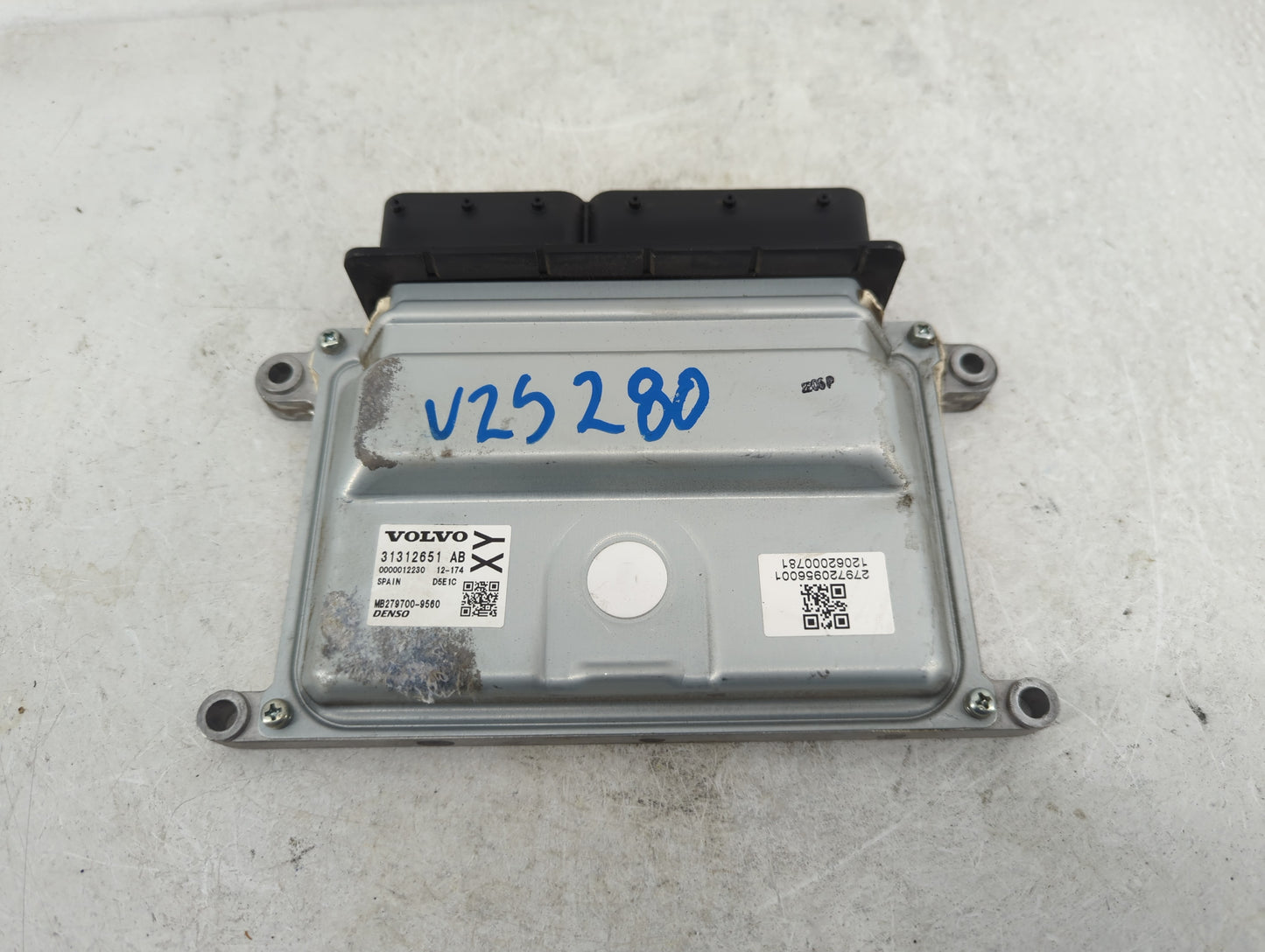2015-2016 Volvo V60 PCM Engine Control Computer ECU ECM PCU OEM P/N:31312651 AB Fits Fits 2013 2014 2015 2016 OEM Used Auto 