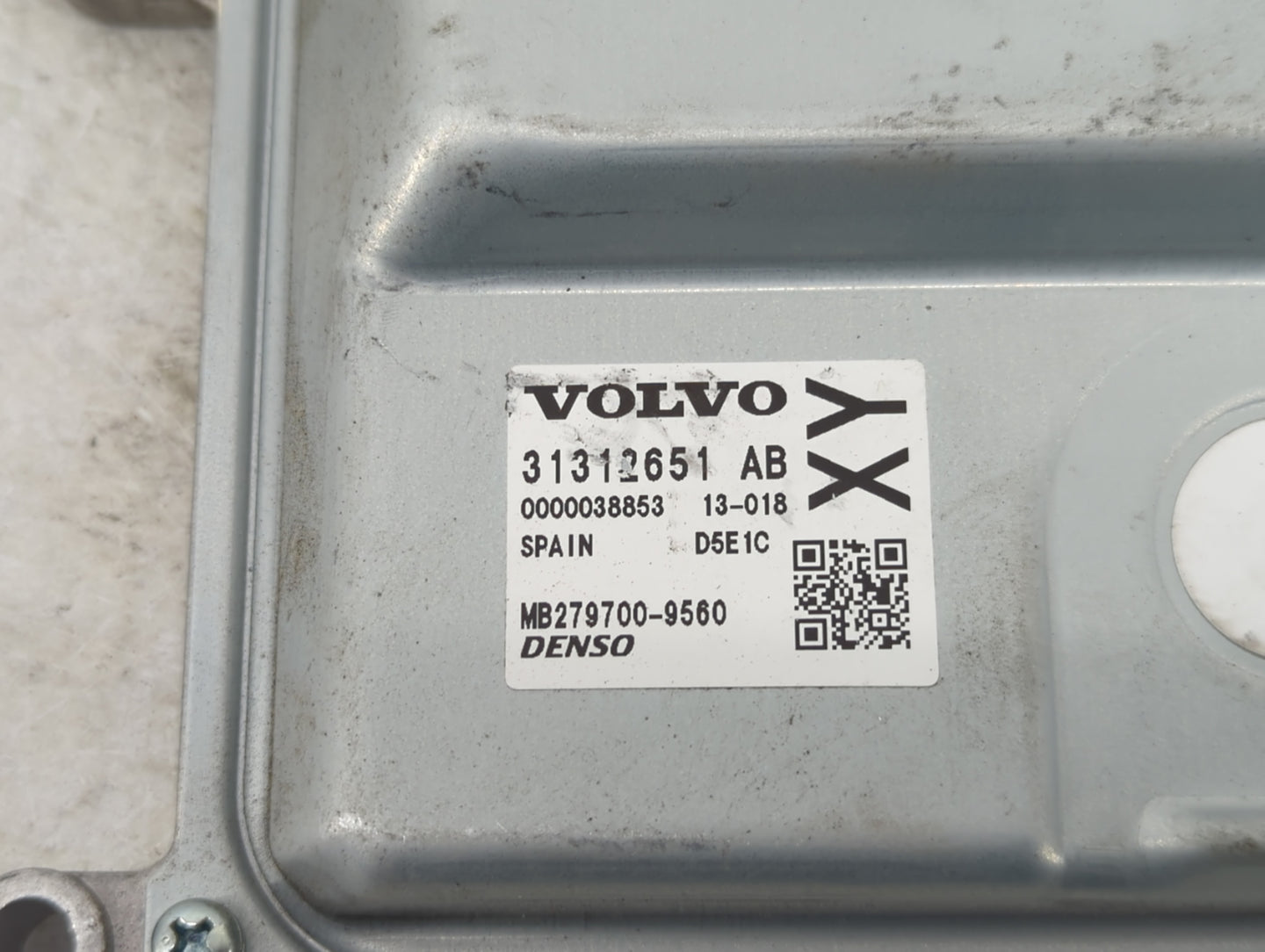 2015-2016 Volvo V60 PCM Engine Control Computer ECU ECM PCU OEM P/N:MB279700-9560 31312651 AB Fits Fits 2013 2014 2015 2016 