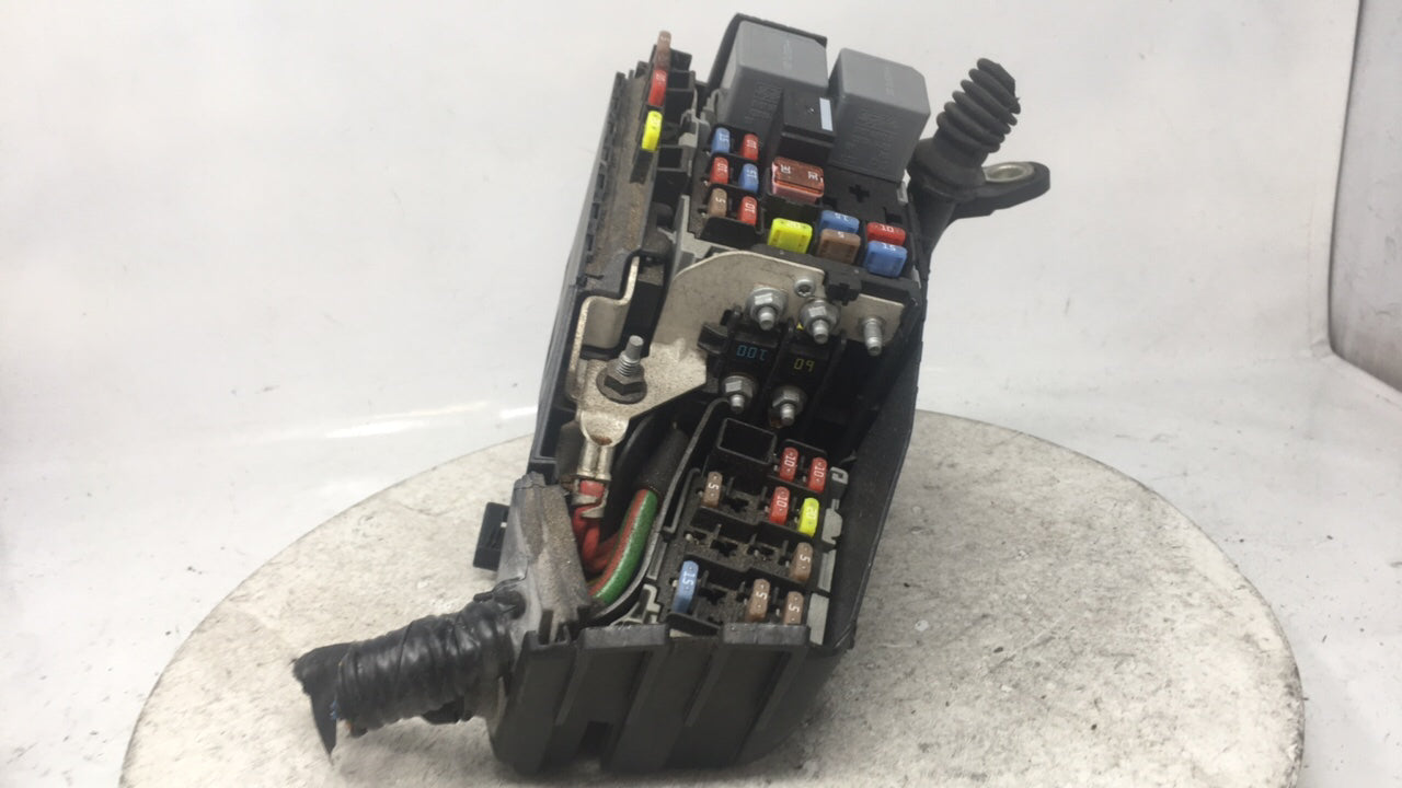 2013 Volvo V60 Fusebox Fuse Box Panel Relay Module P/N:6G9T-14A067-CA Fits Fits 2011 2012 2014 OEM Used Auto Parts - Oemused