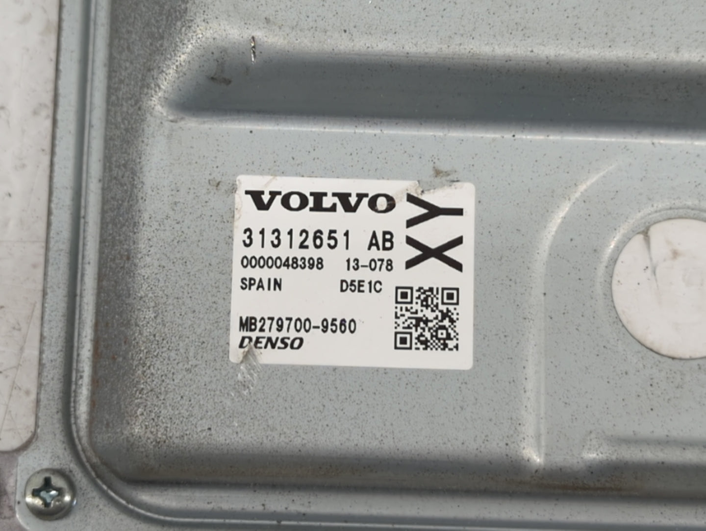 2015-2016 Volvo V60 PCM Engine Control Computer ECU ECM PCU OEM P/N:31312651AB Fits Fits 2014 2015 2016 OEM Used Auto Parts 