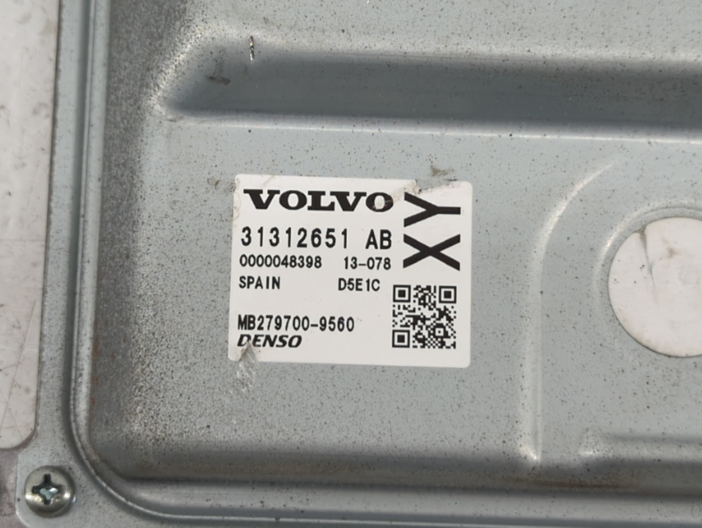 2015-2016 Volvo V60 PCM Engine Control Computer ECU ECM PCU OEM P/N:31312651AB Fits Fits 2014 2015 2016 OEM Used Auto Parts 