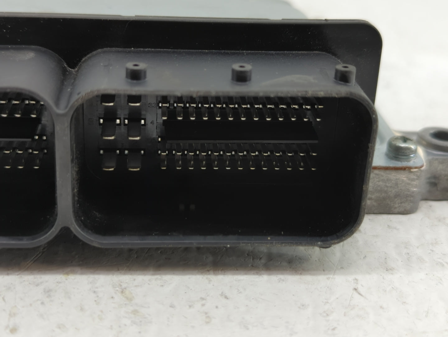 2015-2016 Volvo V60 PCM Engine Control Computer ECU ECM PCU OEM P/N:31312651AB Fits Fits 2014 2015 2016 OEM Used Auto Parts 
