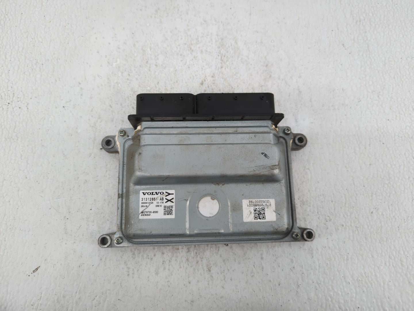 2015-2016 Volvo V60 PCM Engine Control Computer ECU ECM PCU OEM P/N:31312651AB Fits Fits 2014 2015 2016 OEM Used Auto Parts 