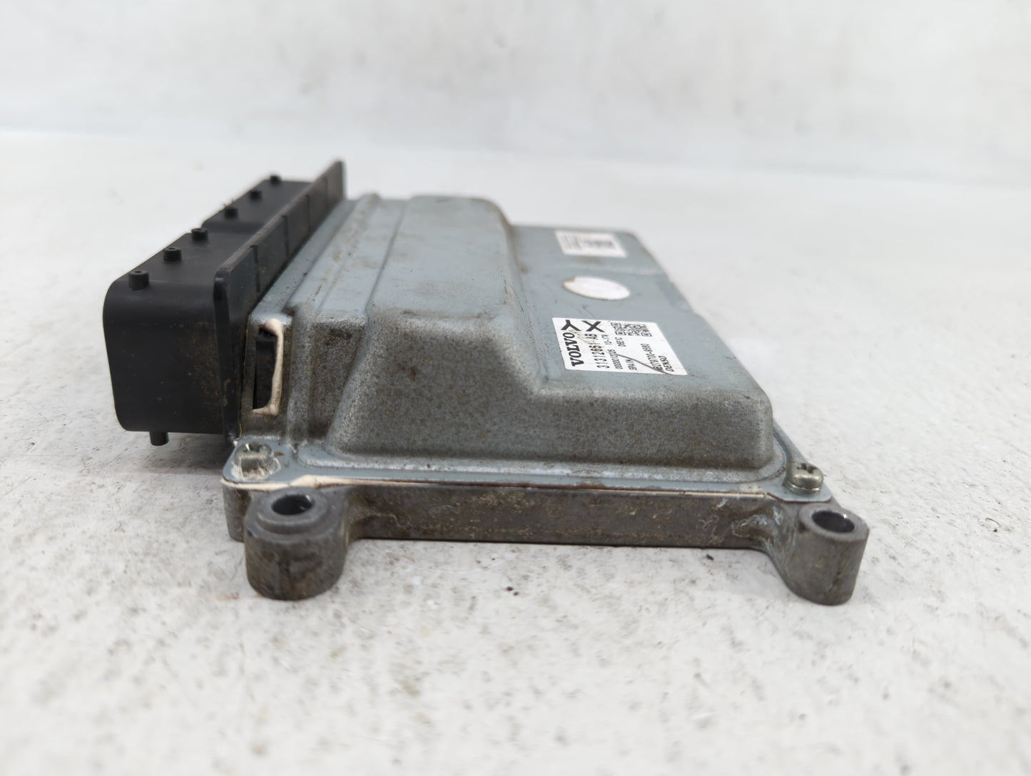 2015-2016 Volvo V60 PCM Engine Control Computer ECU ECM PCU OEM P/N:31312651AB Fits Fits 2014 2015 2016 OEM Used Auto Parts 